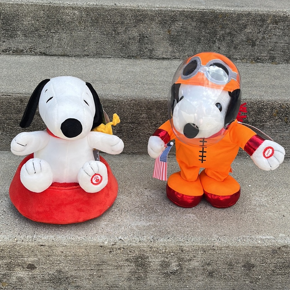SNOOPY COLLECTIBLES Spinning & Astronaut NEW